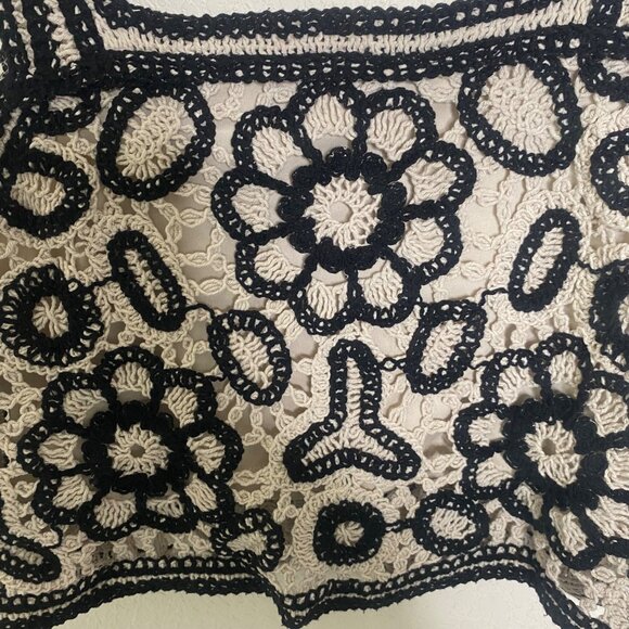 Rebellion Again Crochet Lace Crop Top Size S Sleeveless Boho Hippie Festival - Picture 6 of 12